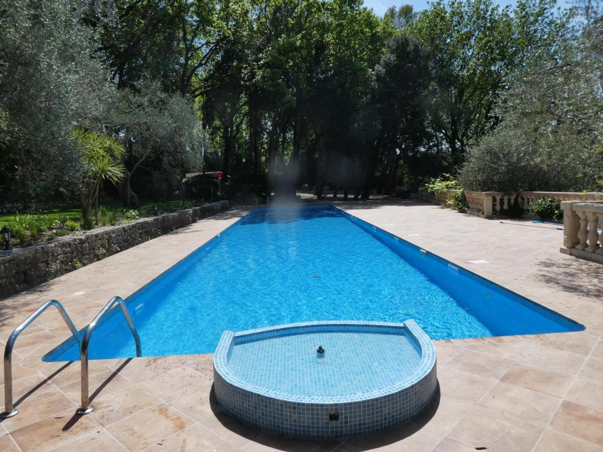 Domaine Du Paradis Des Oiseaux Mougins Luaran gambar